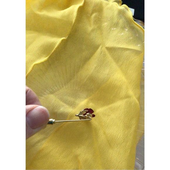 Vintage Lapel Pin Red Rose Stick Pin Lapel Pin - Picture 4 of 10